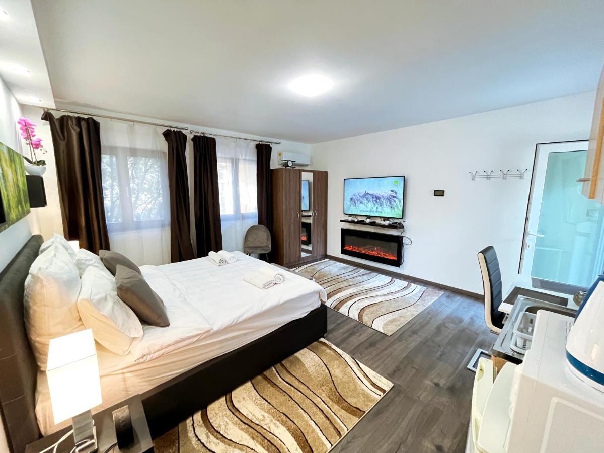 Nyuszis Apartman Kiskunmajsa Eksteriør billede