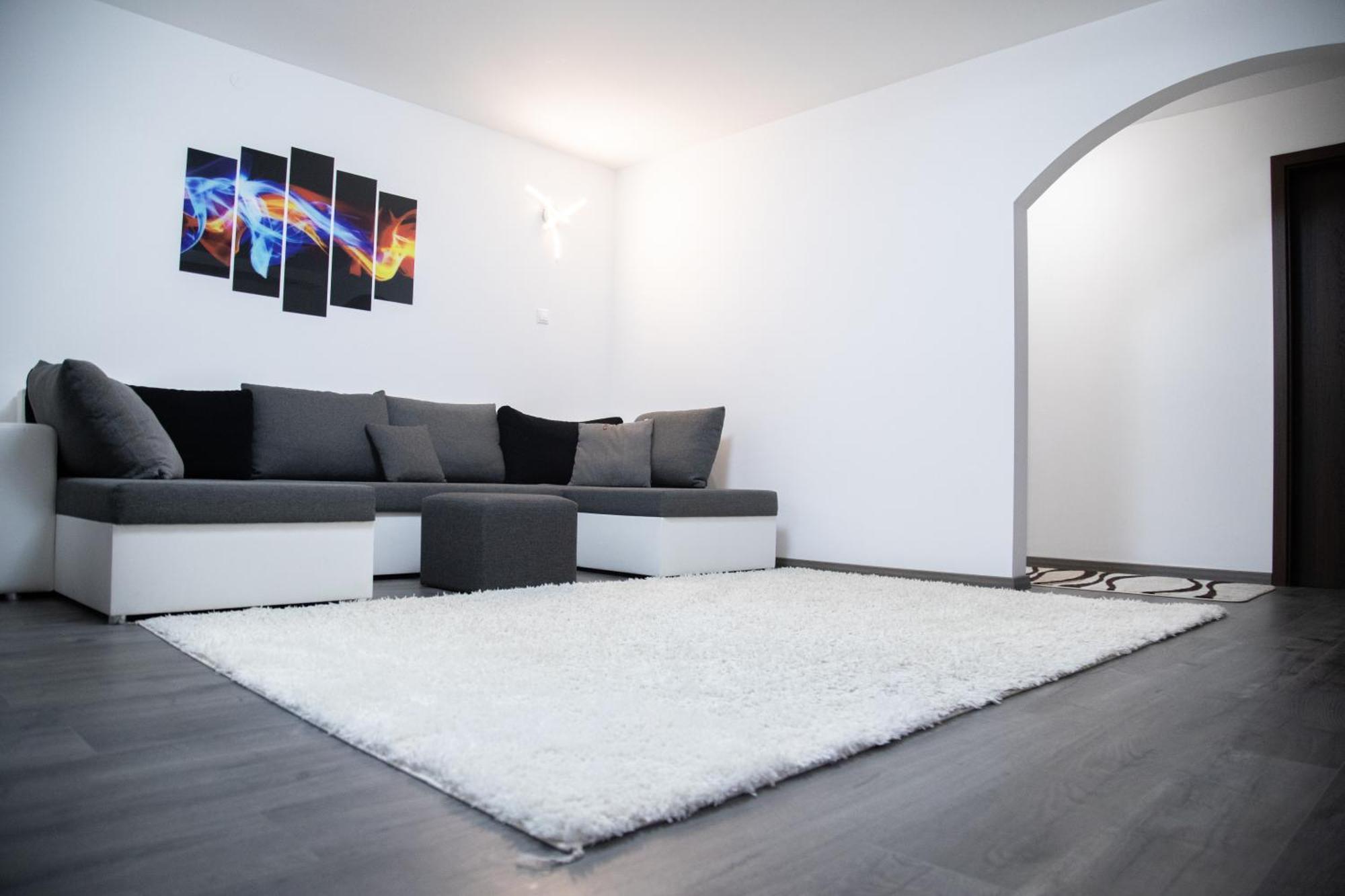 Nyuszis Apartman Kiskunmajsa Eksteriør billede