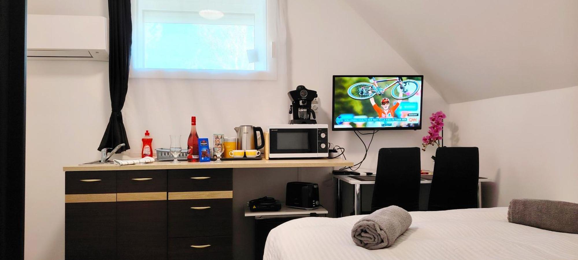 Nyuszis Apartman Kiskunmajsa Eksteriør billede